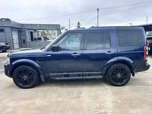 Land Rover Discovery 2013 Blue