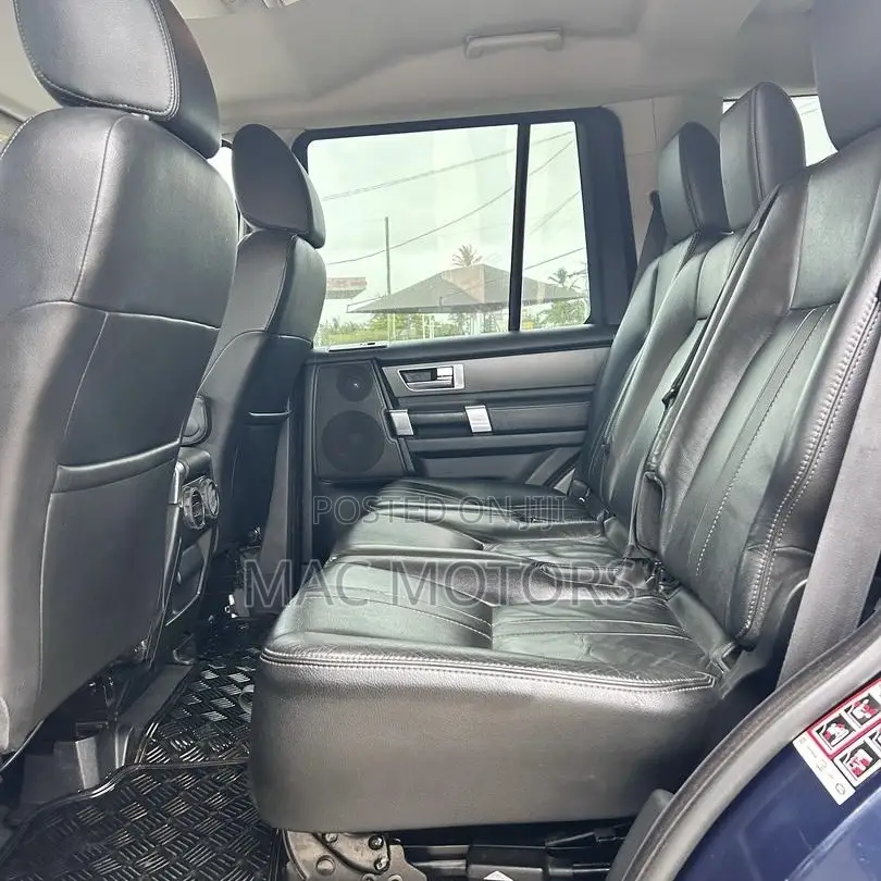 Land Rover Discovery 2013 Blue