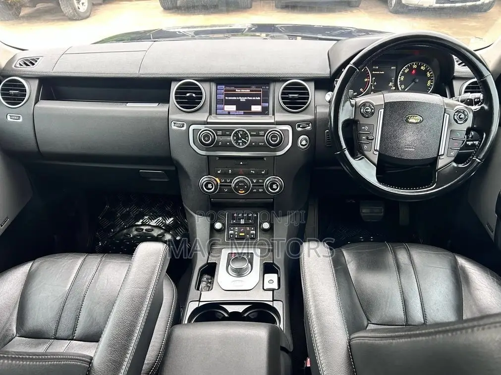 Land Rover Discovery 2013 Blue