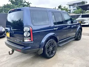 Land Rover Discovery 2013 Blue