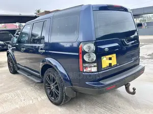 Land Rover Discovery 2013 Blue