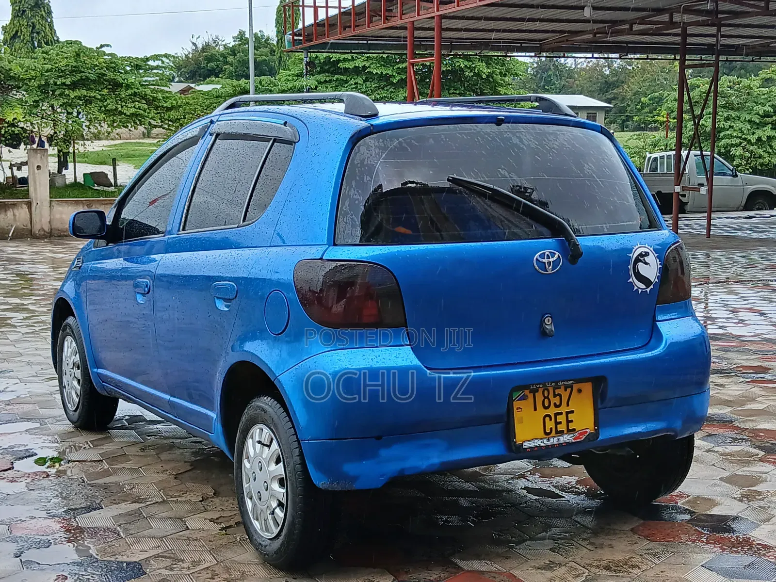Toyota Vitz 2002 Blue