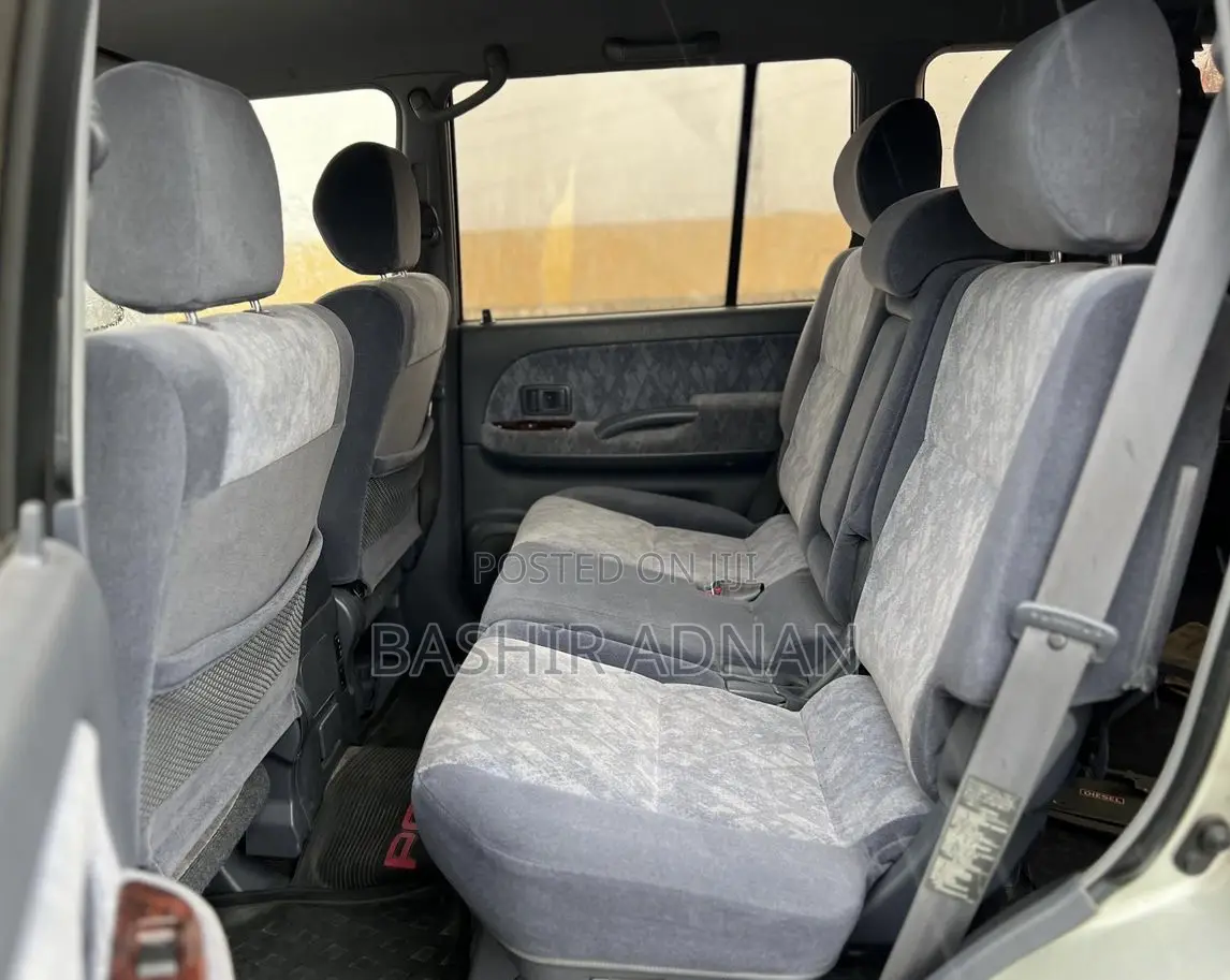 Toyota Land Cruiser Prado 2.7 16V 3dr 2000 Silver