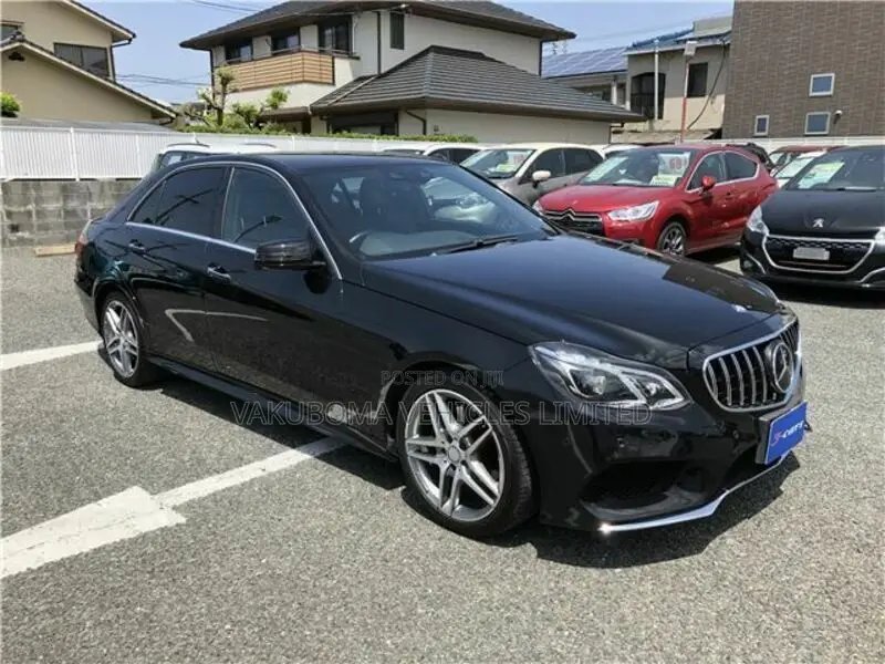Mercedes-Benz E250 SV Premium 2014 Black