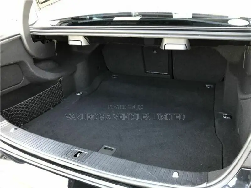 Mercedes-Benz E250 SV Premium 2014 Black
