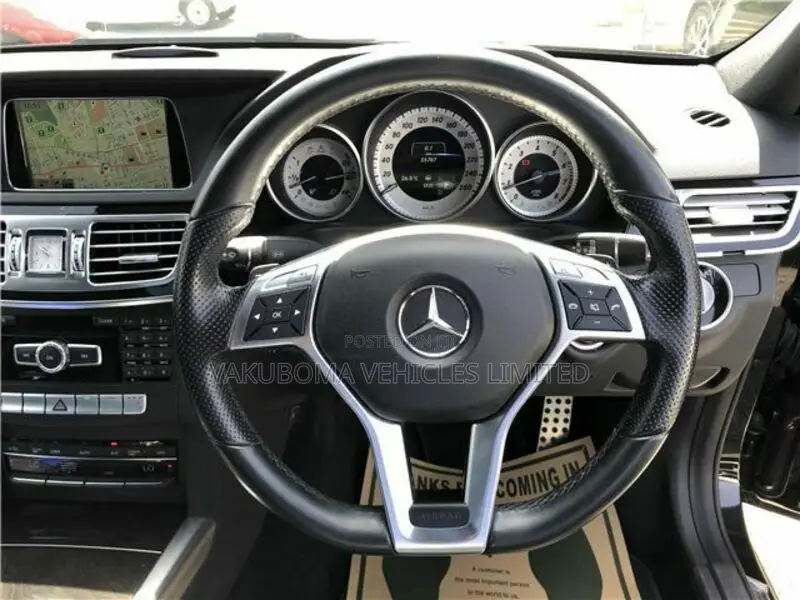 Mercedes-Benz E250 SV Premium 2014 Black