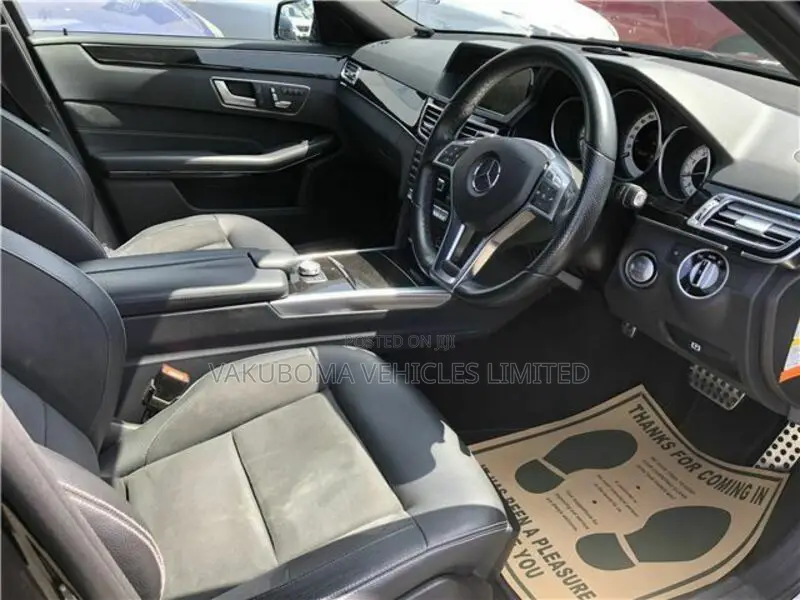 Mercedes-Benz E250 SV Premium 2014 Black