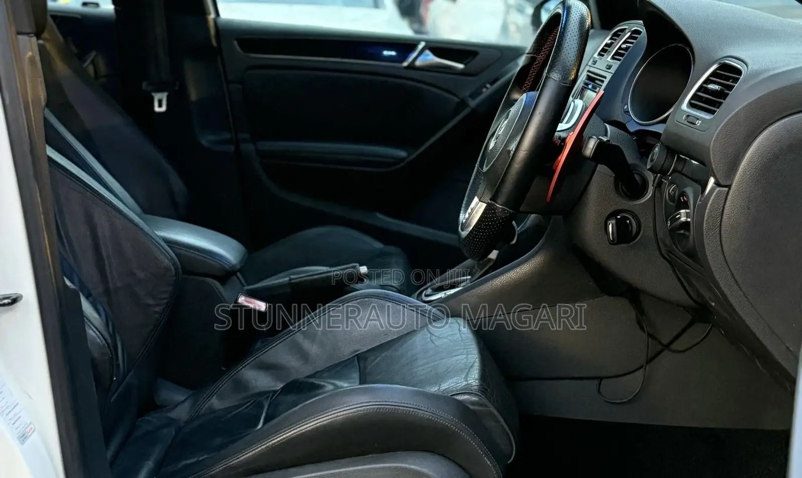 Volkswagen Golf 2012 White