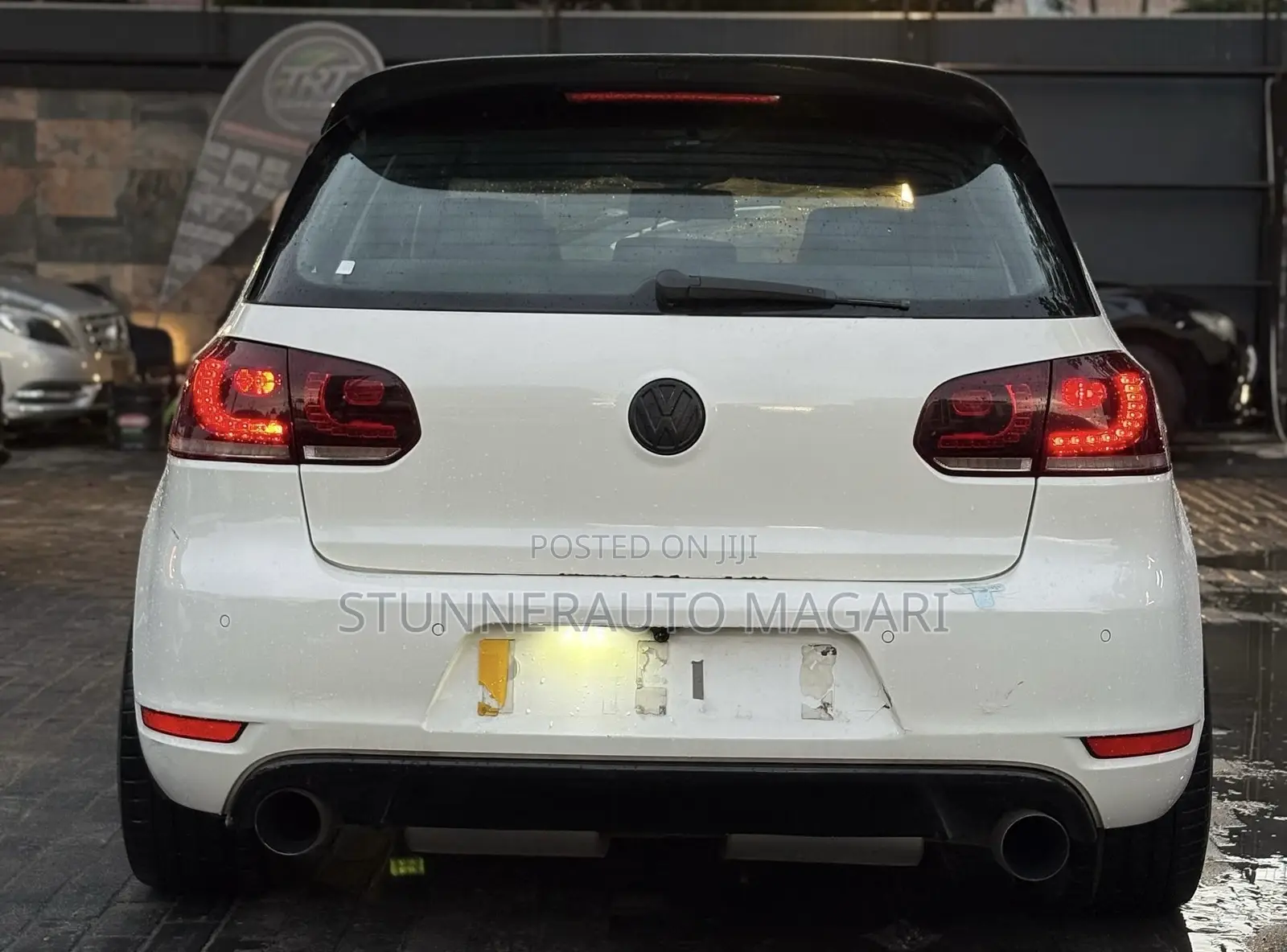 Volkswagen Golf 2012 White