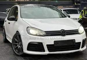 Volkswagen Golf 2012 White
