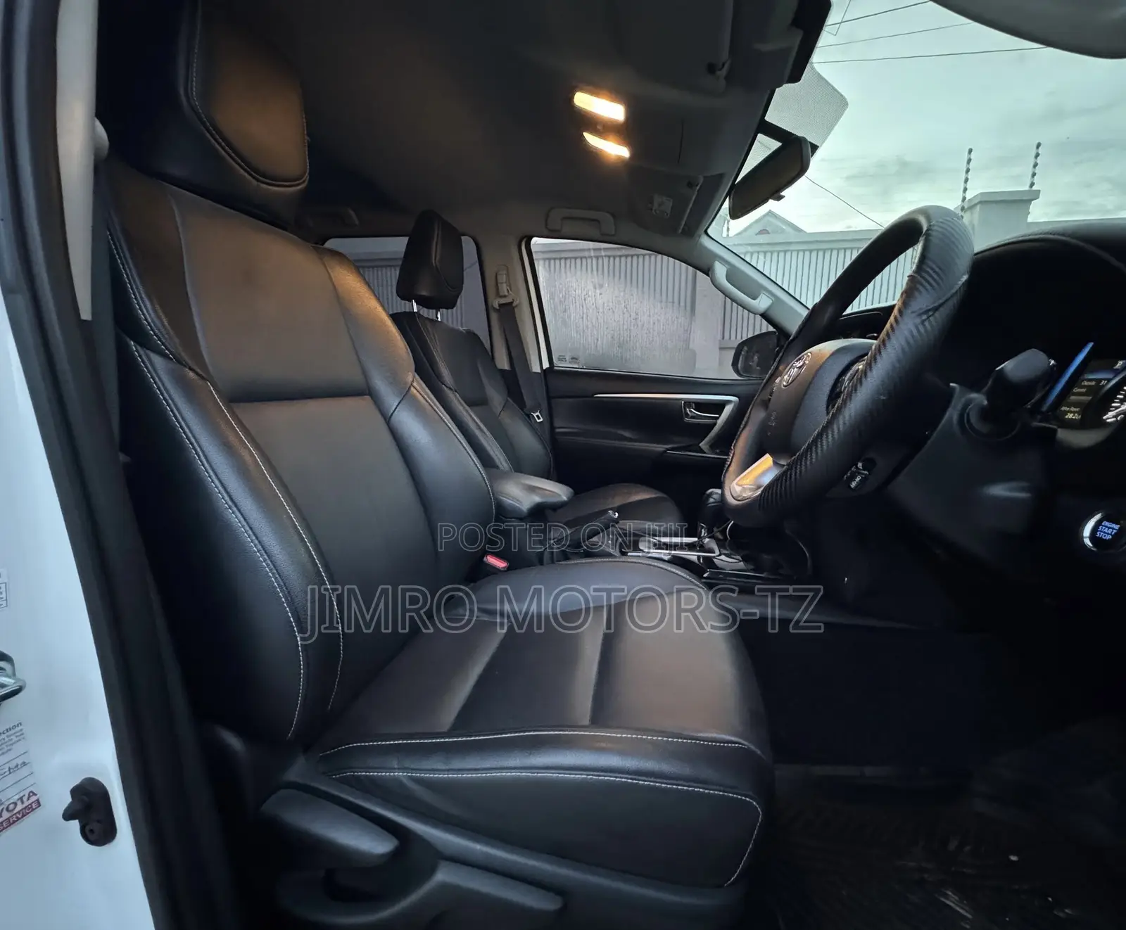 Toyota Fortuner 2023 White