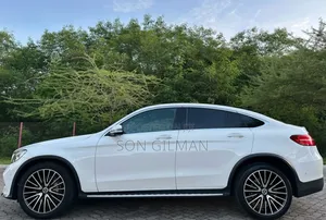 Mercedes-Benz GLC-Class 2017 White