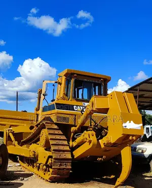 Used Dozer Caterpillar D8r in Dar