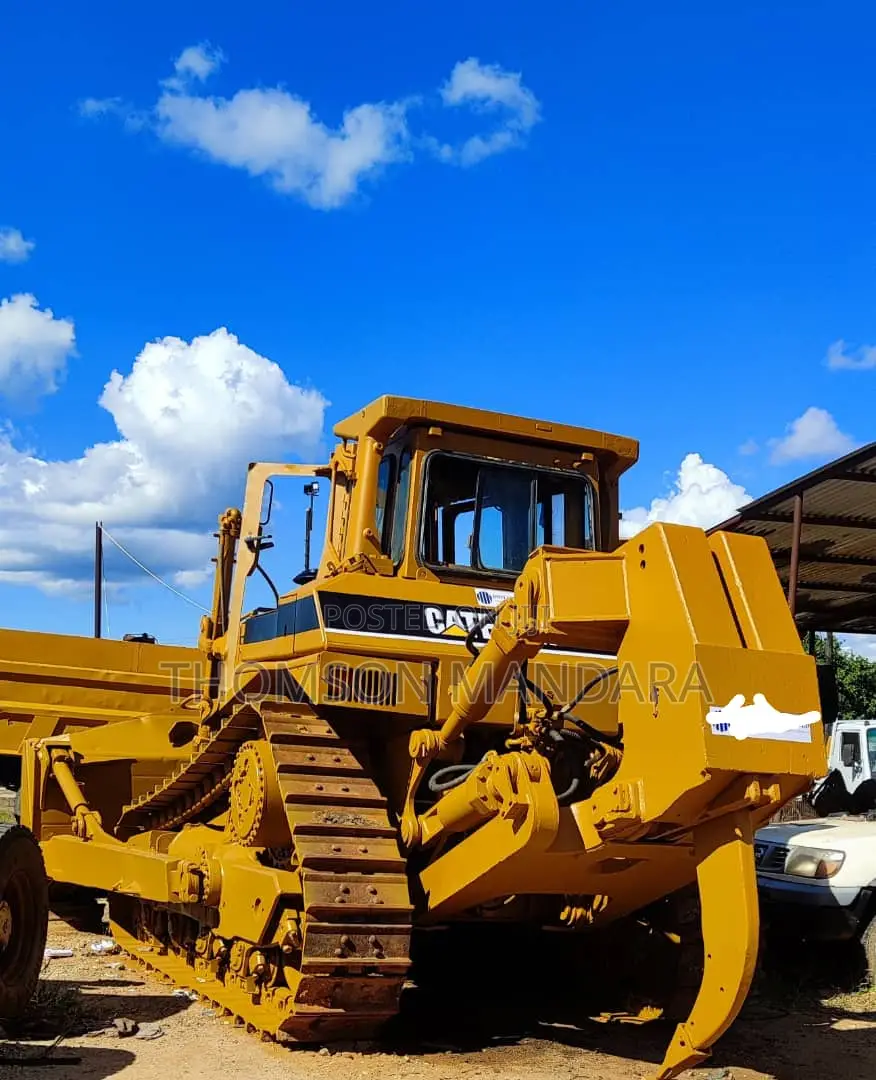 Used Dozer Caterpillar D8r in Dar