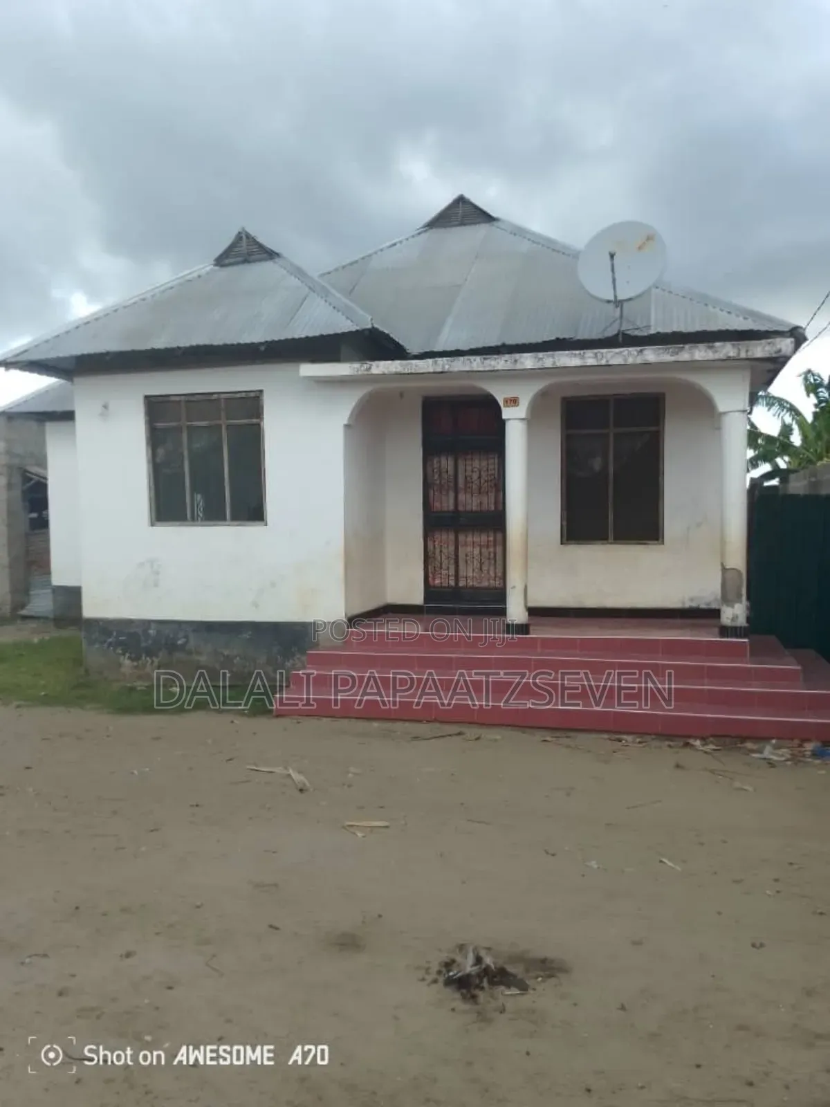 3bdrm House in Dalalipapaatzseven, Bunju for sale