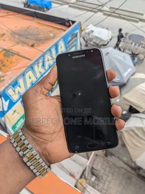 Samsung Galaxy J5 16 GB