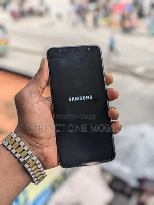 Samsung Galaxy J4 Plus 32 GB Gold