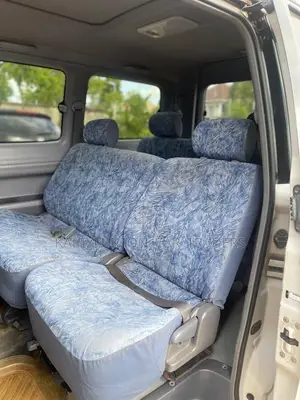 Toyota Noah 2001 Silver