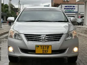 Toyota Premio 2011 Silver