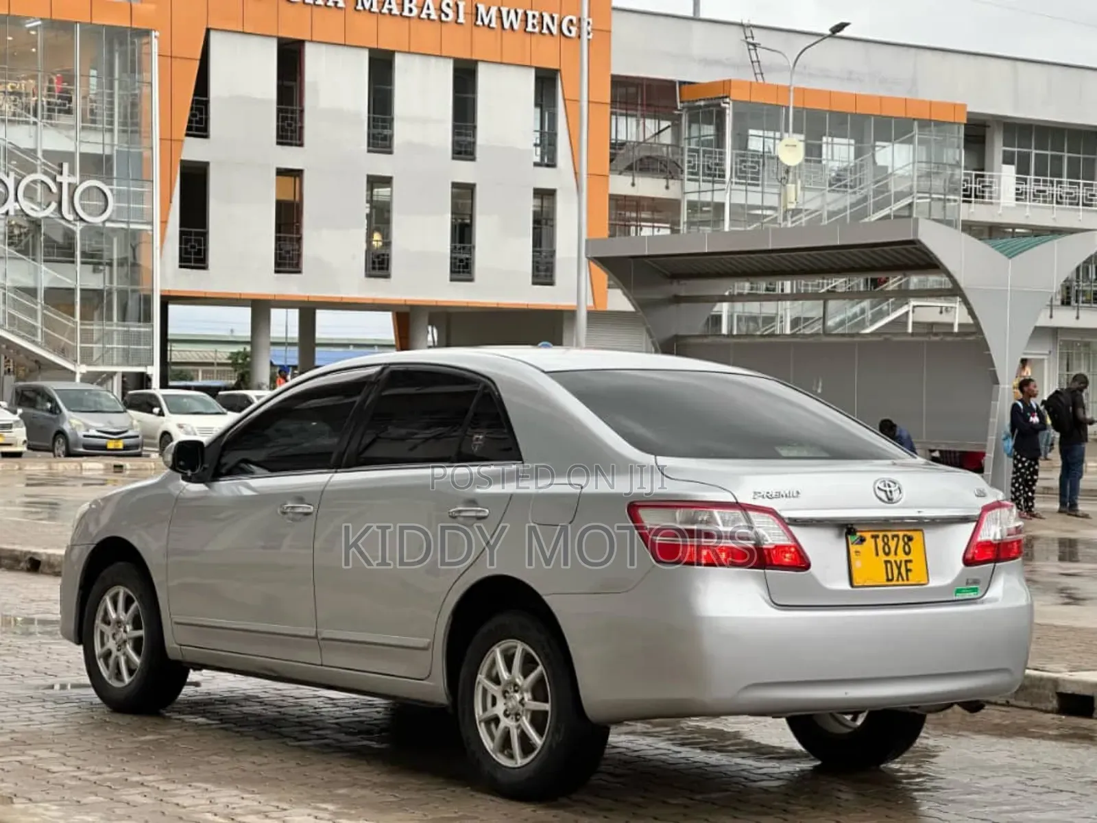 Toyota Premio 2011 Silver