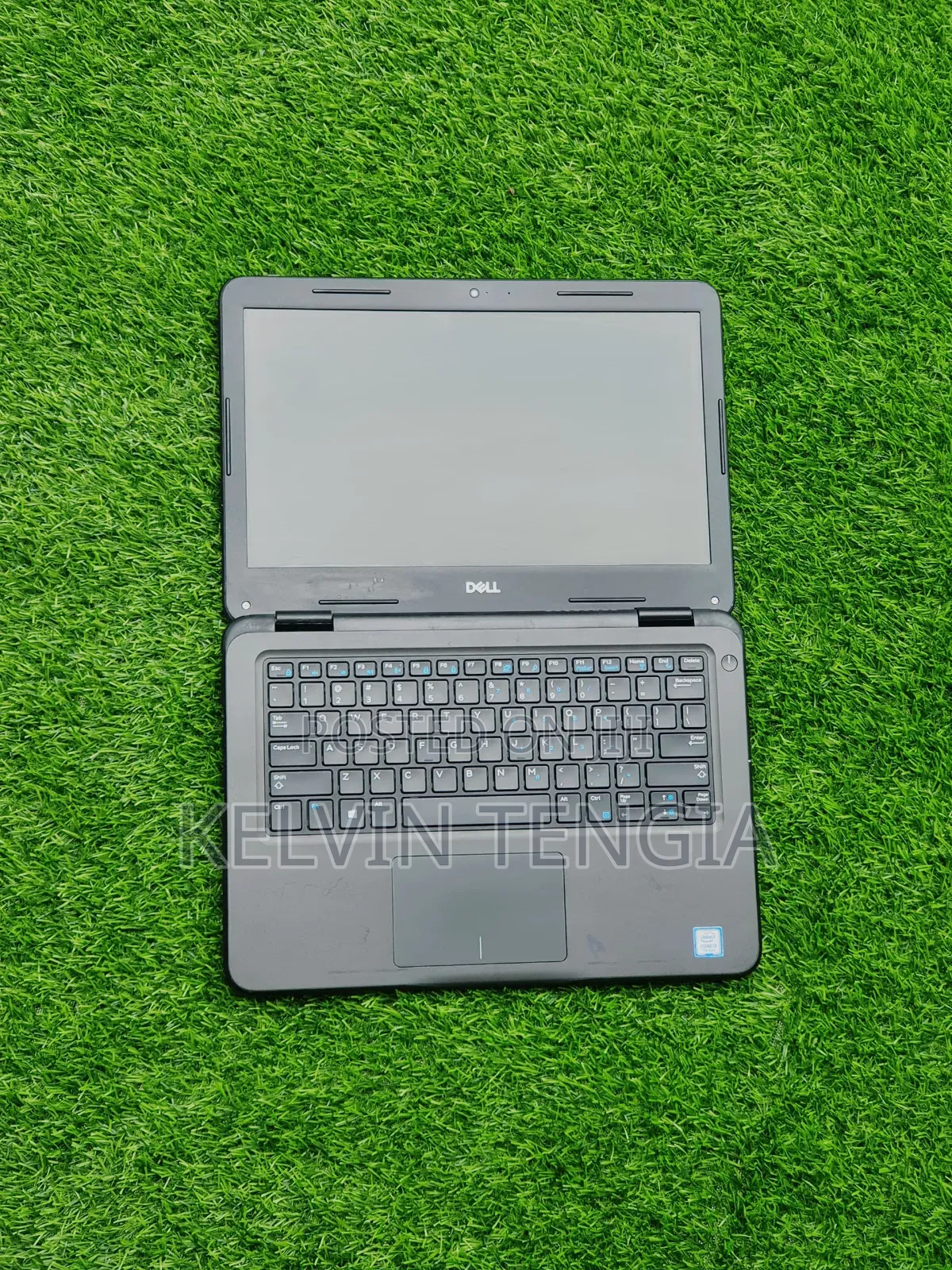 Laptop Dell Vostro 3300 8GB Intel Core I3 SSD 256GB
