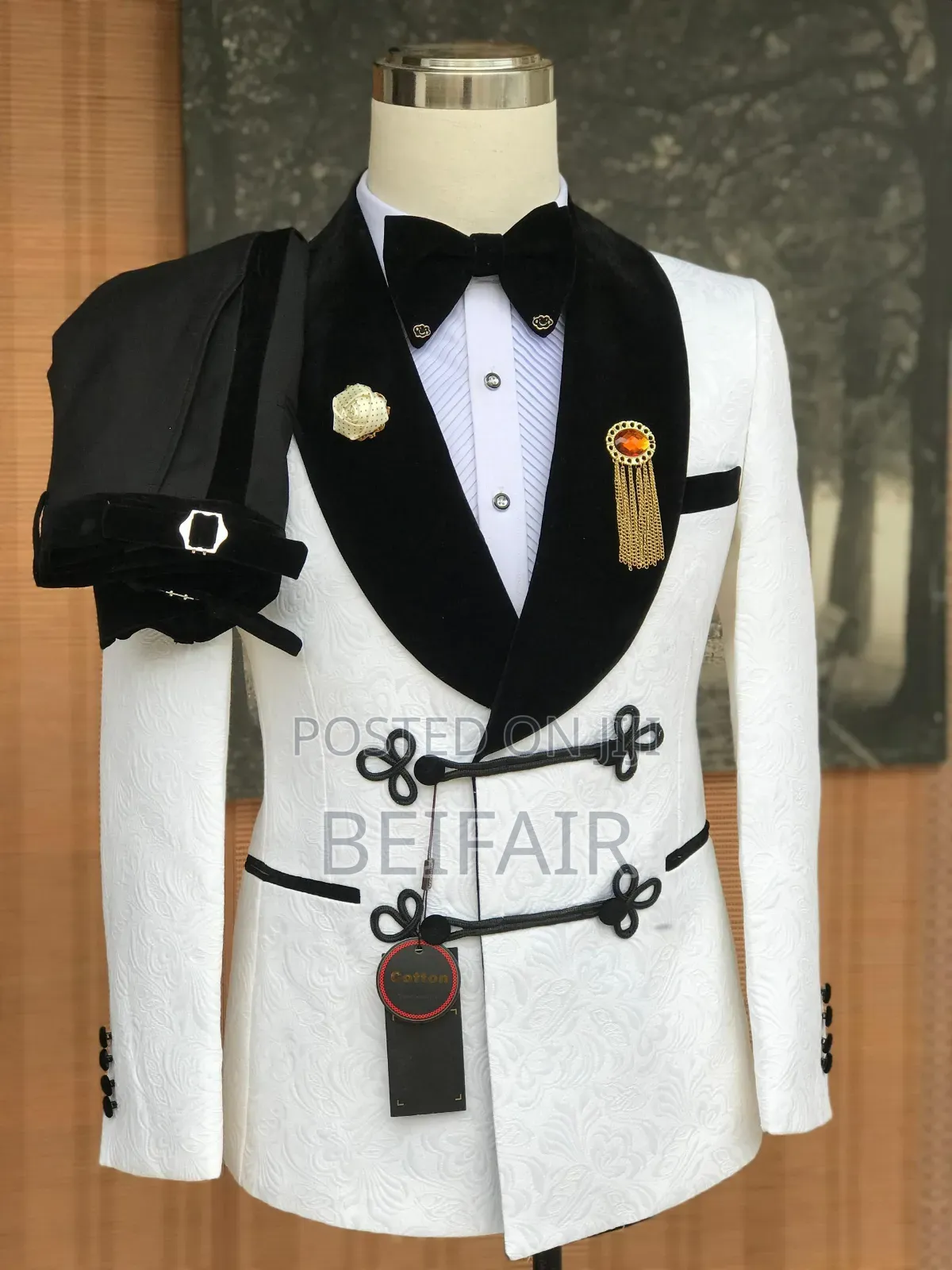 Black and White Fashion Suit