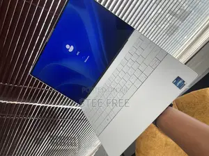 Laptop Dell XPS 13 9320 16GB Intel Core I7 SSD 1T