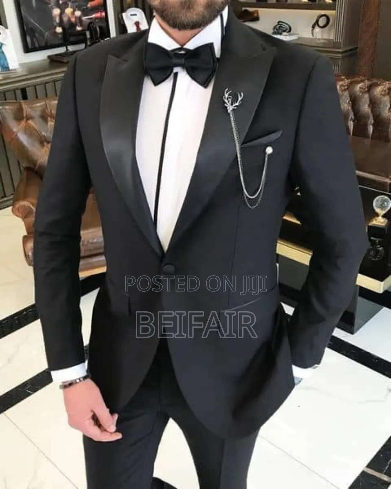 Taxedo Nyembamba Black Suit