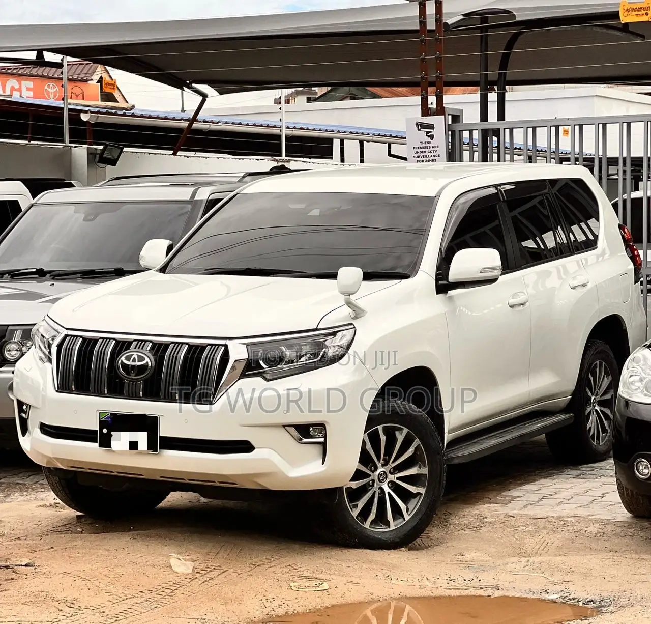 Toyota Land Cruiser Prado 2.7 2018 White