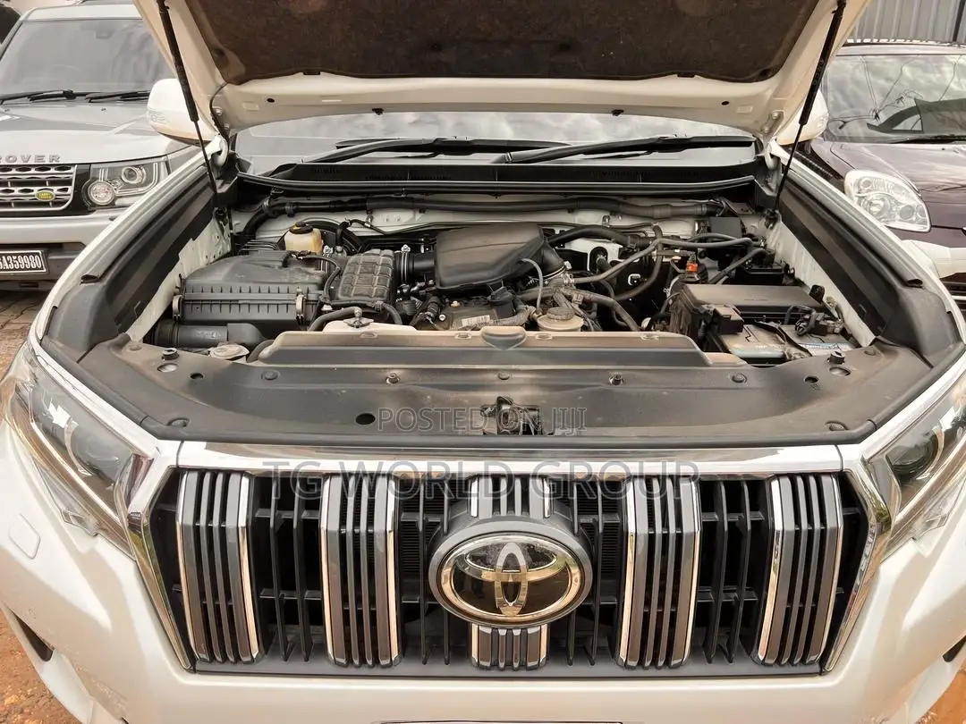 Toyota Land Cruiser Prado 2.7 2018 White