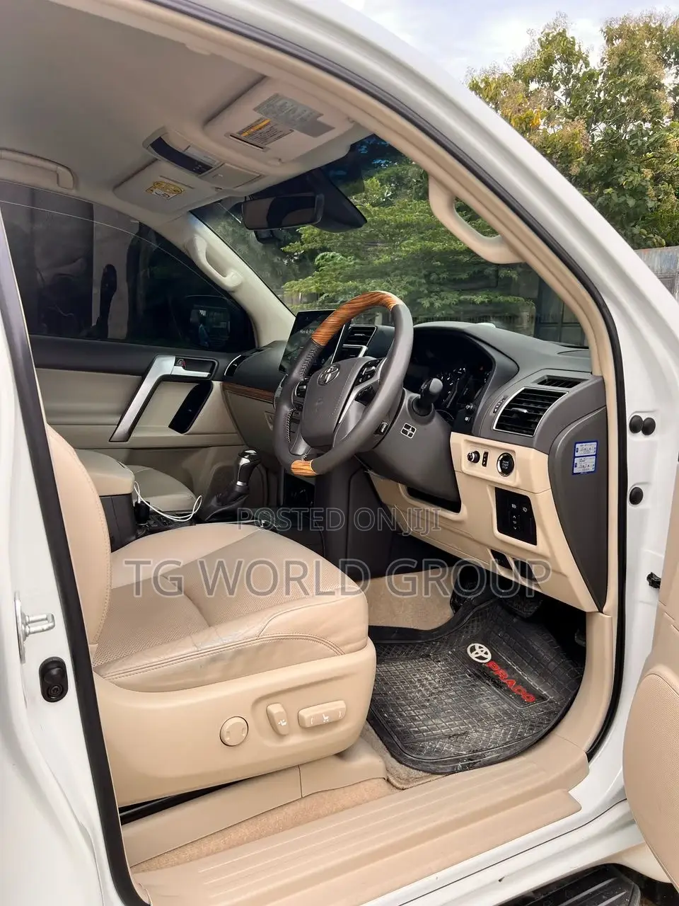 Toyota Land Cruiser Prado 2.7 2018 White
