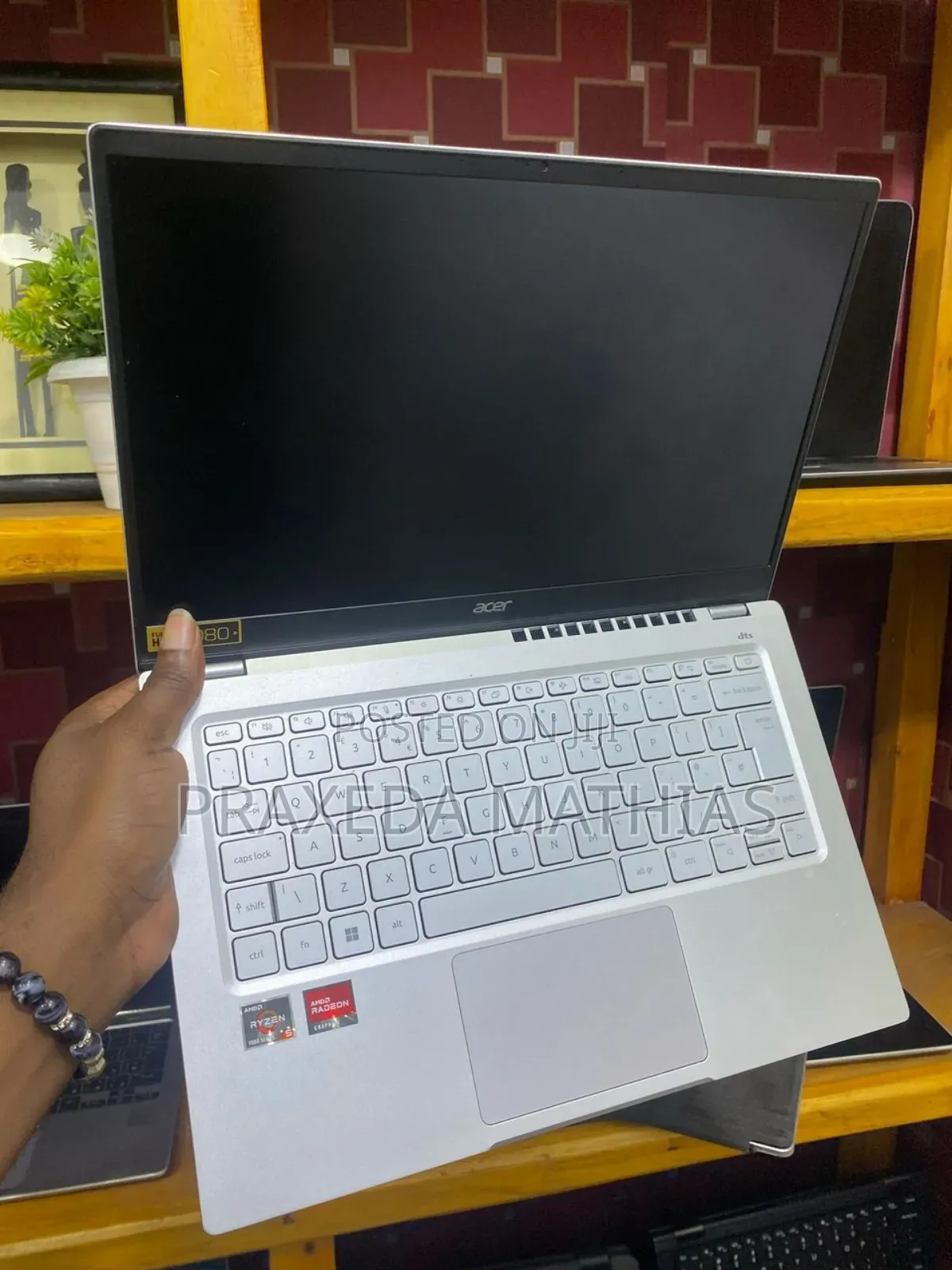 Laptop Acer Swift 3 8GB AMD Ryzen 5 SSD 512GB