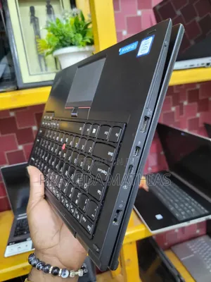 Laptop Lenovo Yoga 260 8GB Intel Core I3 SSD 128GB