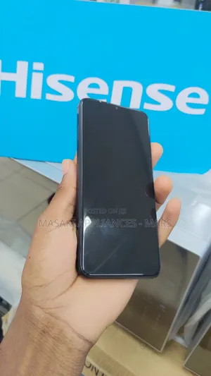 New Hisense E71 64 GB Black
