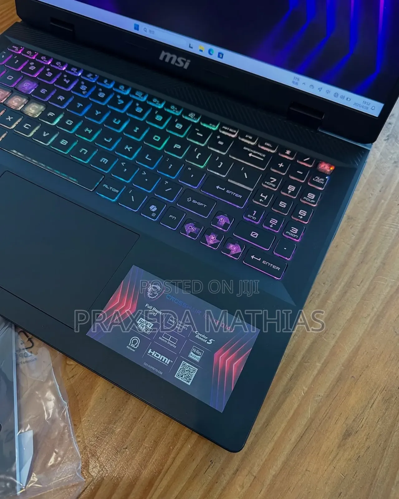 New Laptop MSI Crosshair 15 16GB Intel Core I7 SSD 1T