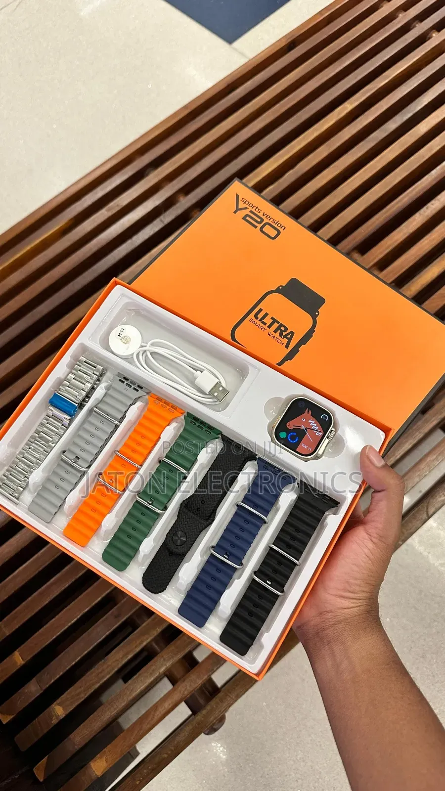 Y20 Ultra Smartwatch