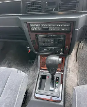 Toyota Crown 1996 Black