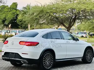 Mercedes-Benz GLC-Class 2017 White