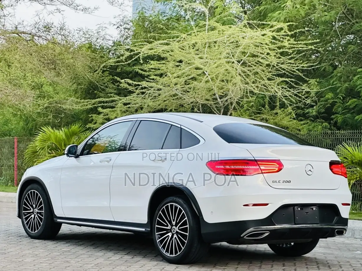 Mercedes-Benz GLC-Class 2017 White