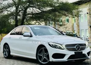 Photo - Mercedes-Benz C-Class C 200 (S205) 2014 White