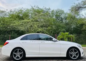 Mercedes-Benz C-Class C 200 (S205) 2014 White
