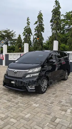 Toyota Alphard 2.4 Petrol AWD 2010 Black