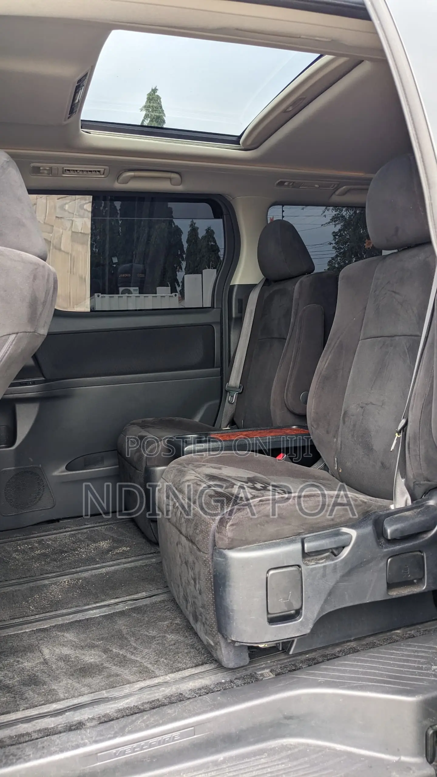 Toyota Alphard 2.4 Petrol AWD 2010 Black