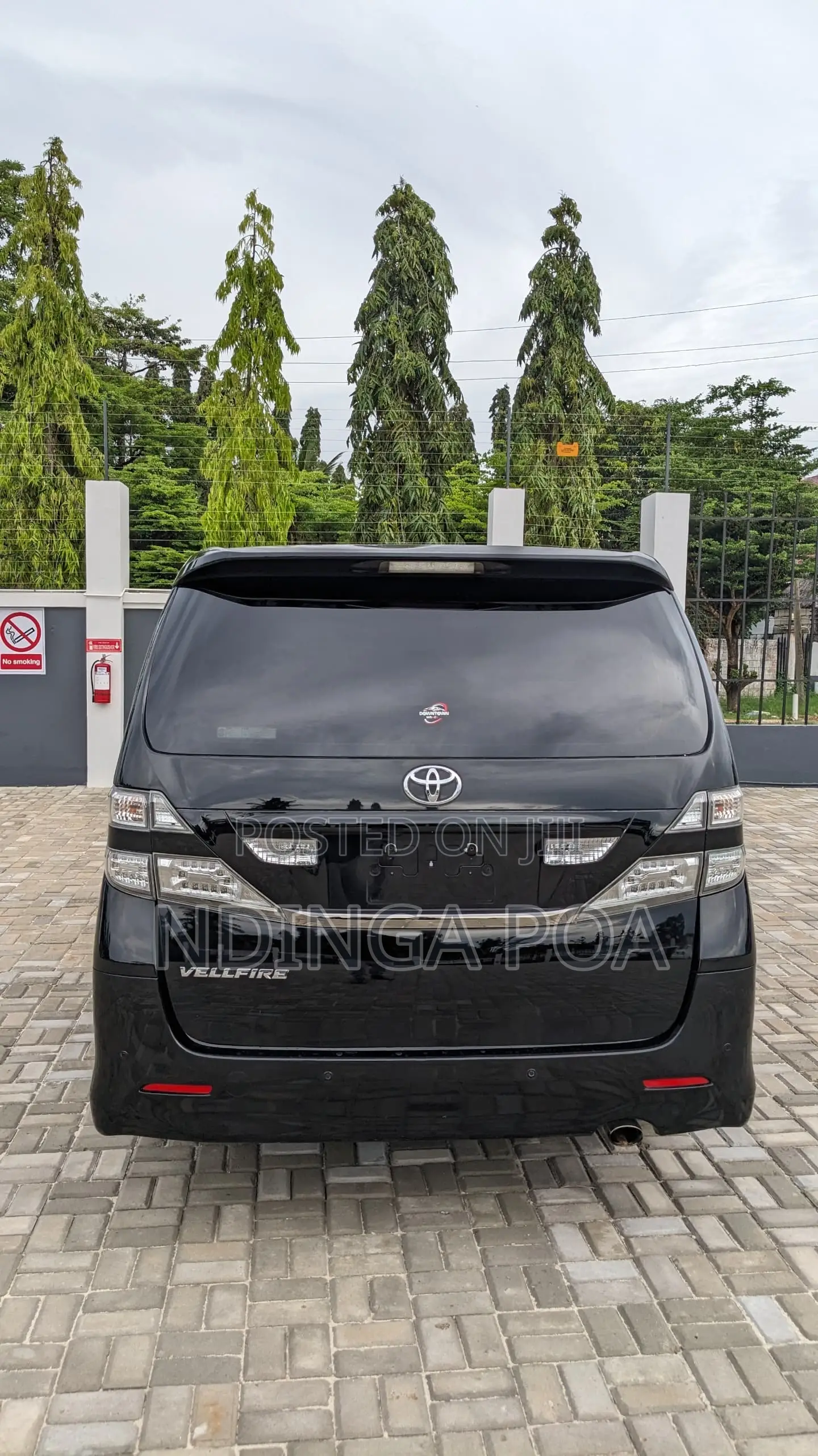 Toyota Alphard 2.4 Petrol AWD 2010 Black