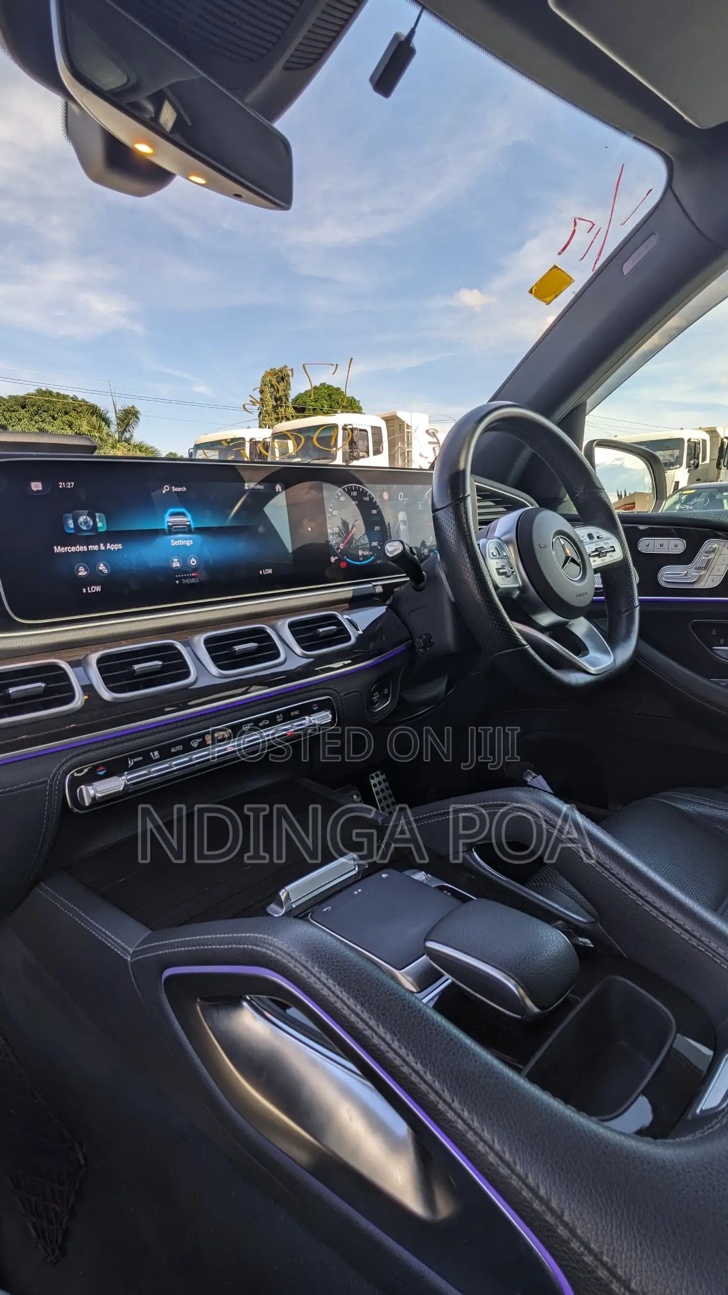 Mercedes-Benz GLE-Class GLE 300d 4MATIC 2019 White