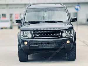 Land Rover Discovery 2015 Gray