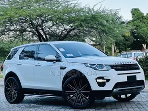 Land Rover Discovery Sport 2018 White