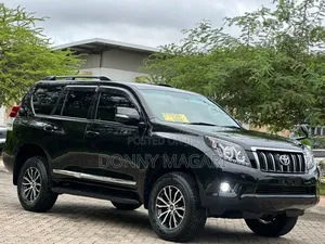 Toyota Land Cruiser Prado 2012 Black