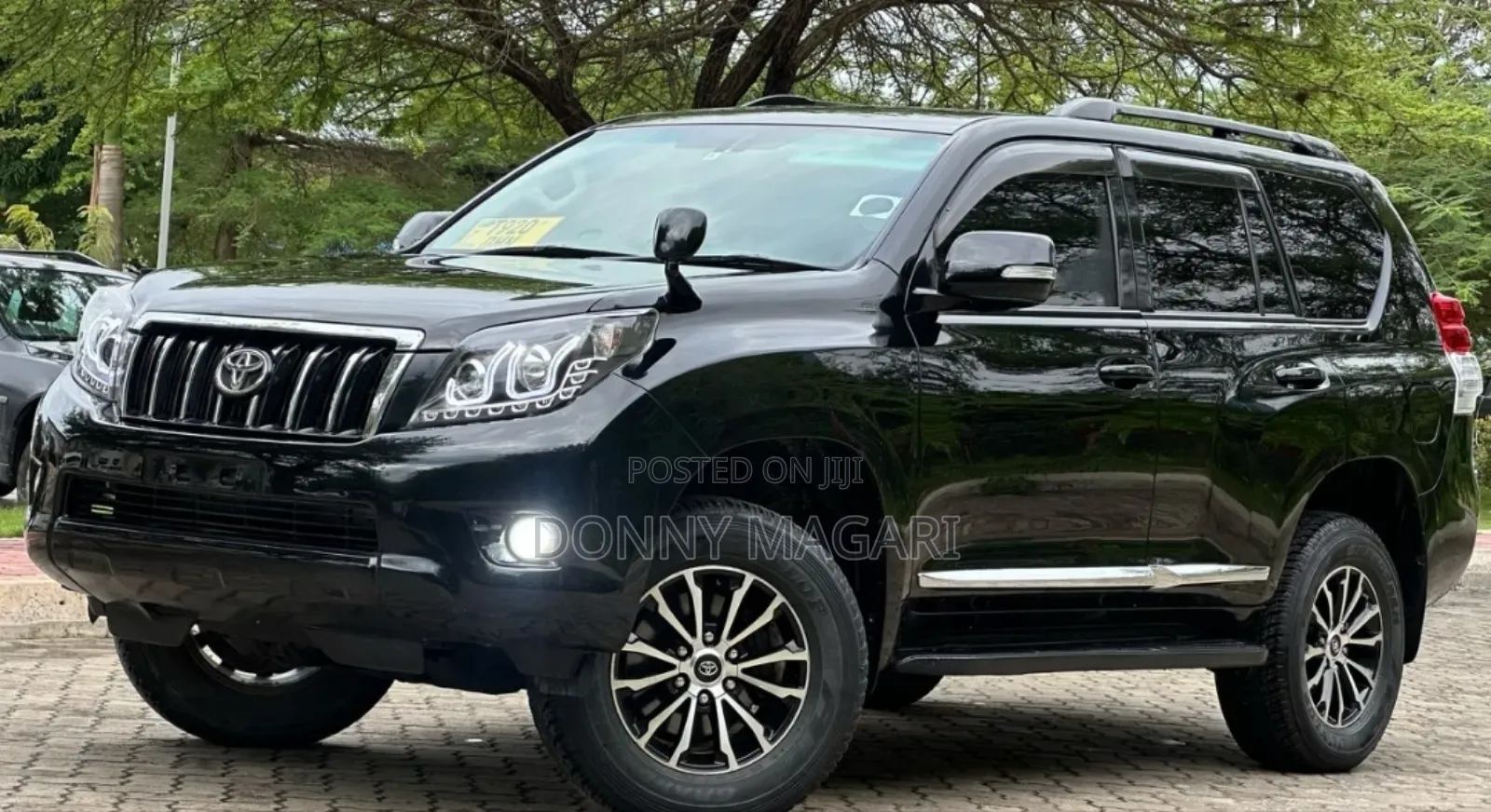 Toyota Land Cruiser Prado 2012 Black