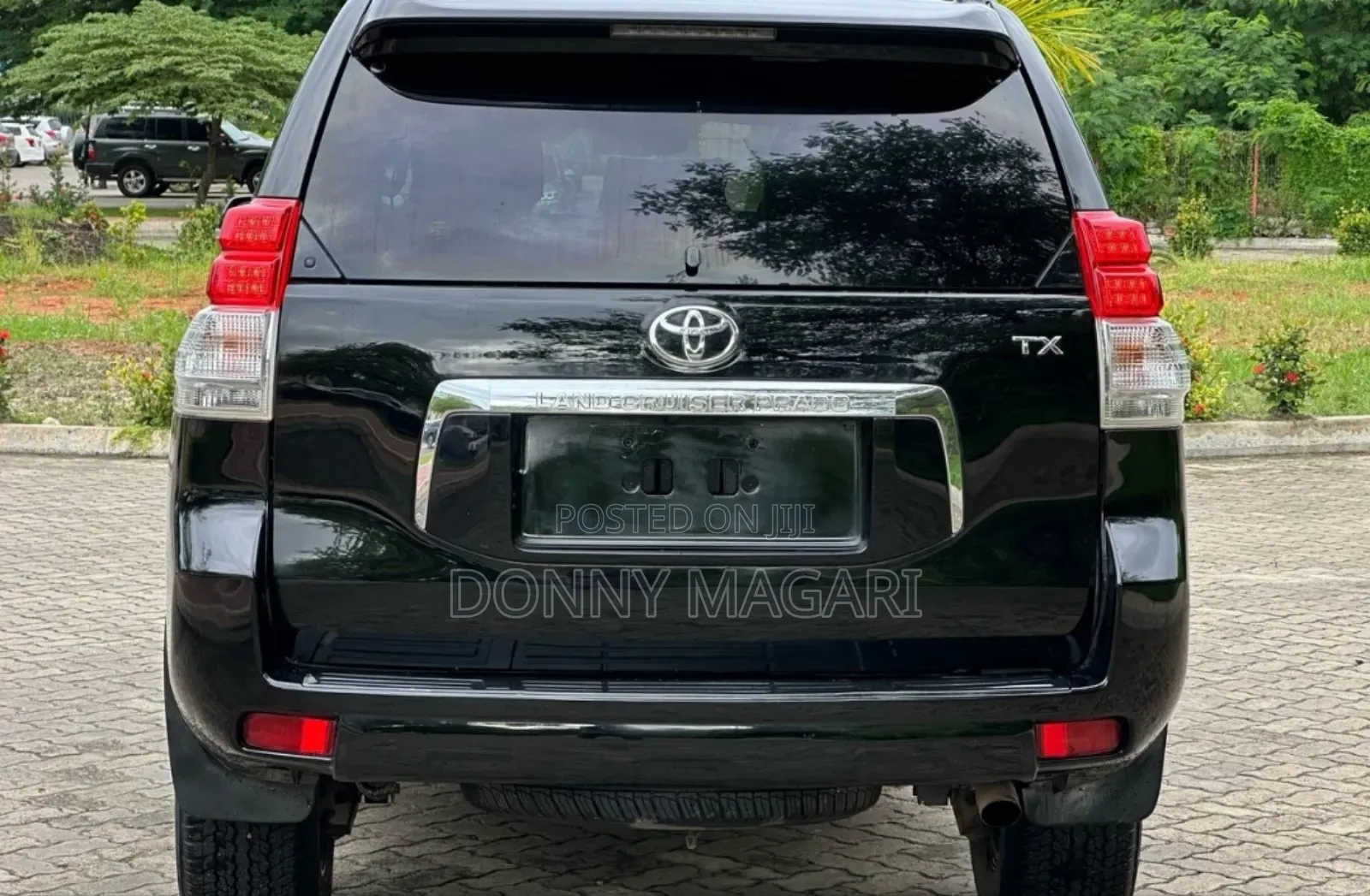 Toyota Land Cruiser Prado 2012 Black